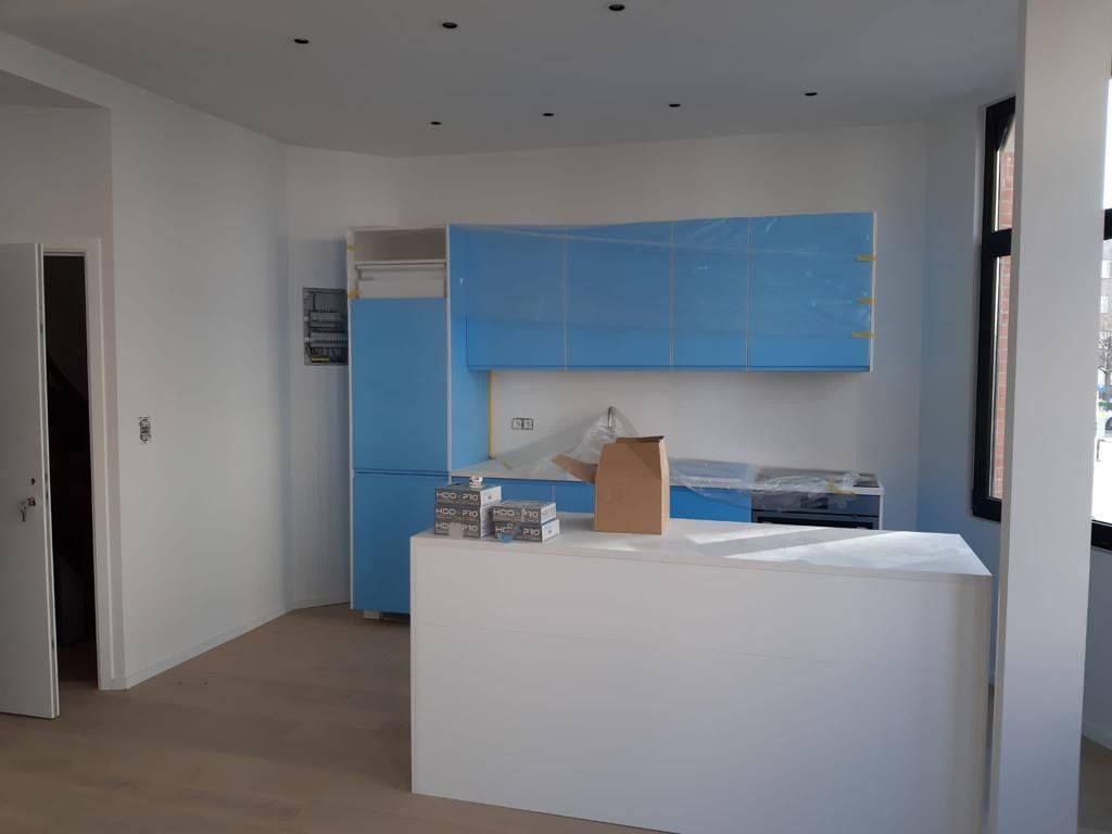Intérieur HITEC SRL