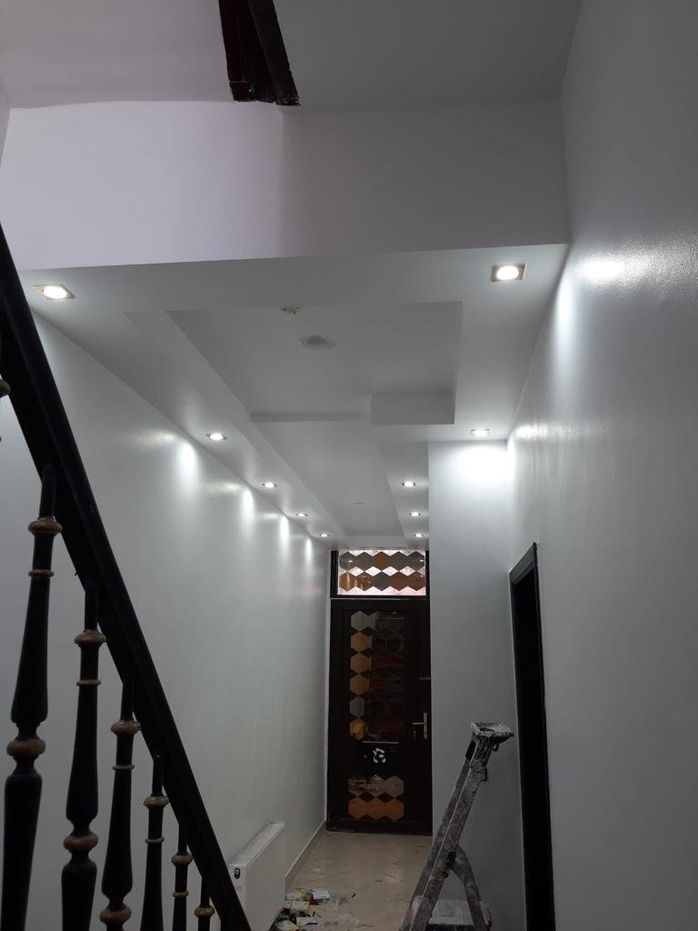 Intérieur HITEC SRL